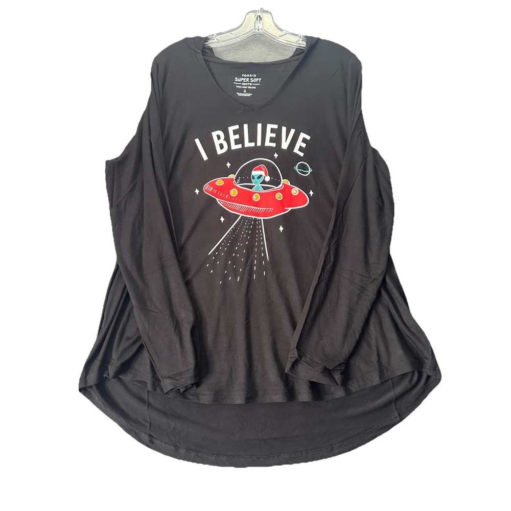 NWT Torrid Christmas Alien "I Believe" Super Soft Hoodie Black Pullover Top 1X
